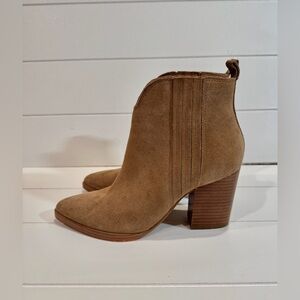 Marc Fisher Maree Suede Western Style Booties in Size 6.5